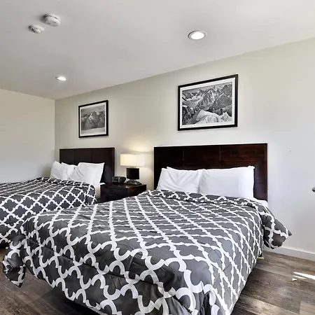 Renovated Killington Center Studio - Close To Resort - Bus - Summer Pool - #523